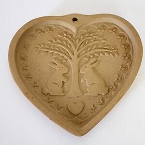 Vintage 1989 Brown Bag Cookie Art Hill Design Heart with Rabbits and Tree 6"
